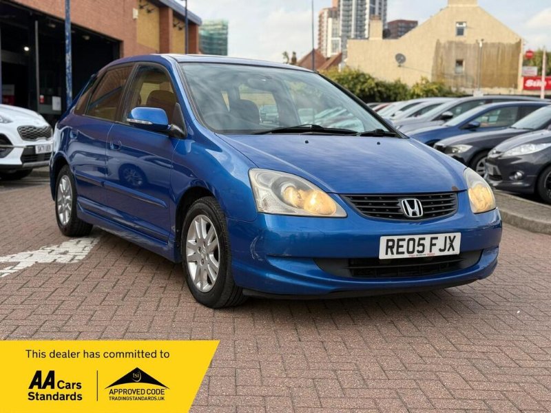 2005 2005 Honda Civic 1.6 i-VTEC Executive Hatchback 5dr Petrol Automatic (172 g/km, 108 bhp) 30 Video photo