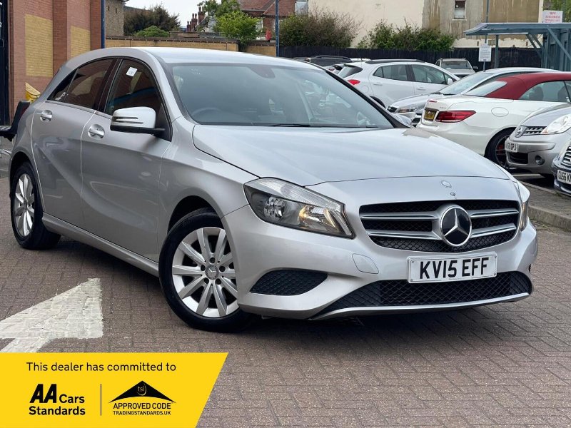 2015 A CLASS 1.6 A180 SE 7G DCT EURO 6 S S 5DR 44 VIDEO... photo
