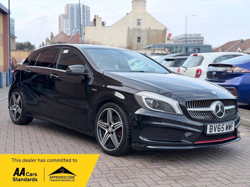 2015 A CLASS 2.0 A250 ENGINEERED BY AMG HATCHBACK 5DR PETROL 7G DCT 4MATIC EURO... photo