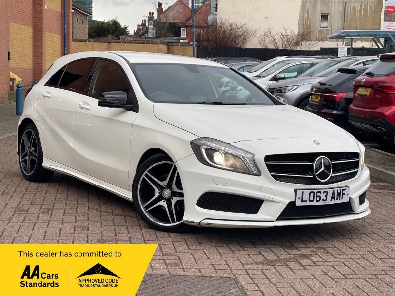 2014 2014 Mercedes-Benz A Class 1.6 A200 AMG Sport Hatchback 5dr Petrol 7G-DCT Euro 6 (s/s) (156 ps) 39 Video photo